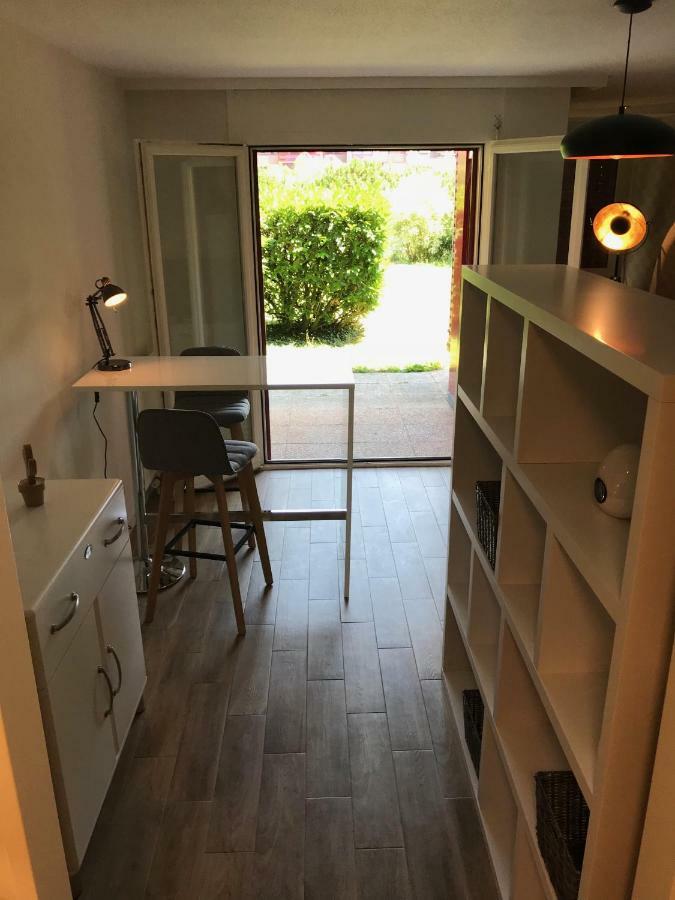 Large Studio Near Epfl And Lausanne City Center Ecublens  Kültér fotó